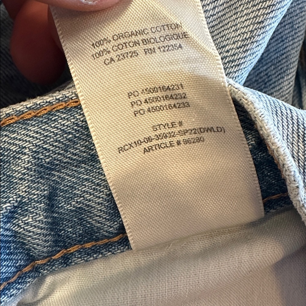 Denim Forum Light Wash Boyfriend Loose Shorts - Size 24 - Picture 6 of 6